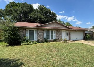 1417 Marblehead Drive, Lewisville, TX 75067