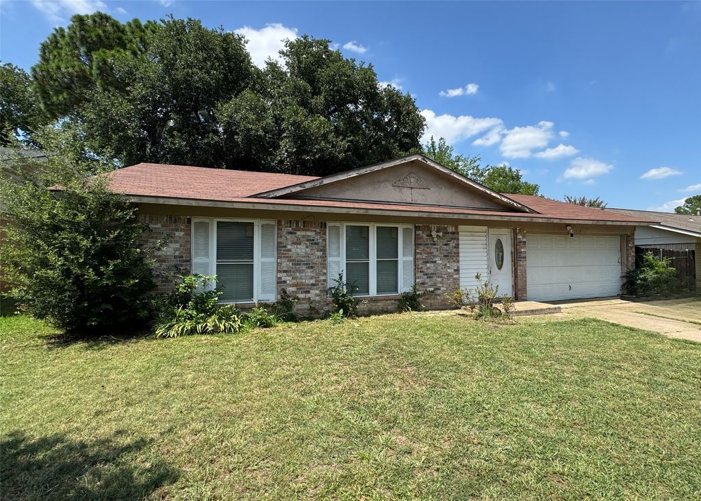 1417 Marblehead Drive, Lewisville, TX 75067