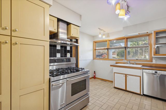 290 Borden Drive, Battle Creek, MI 49017