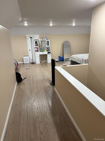 1750 N Waverly Street, Dearborn, MI 48128