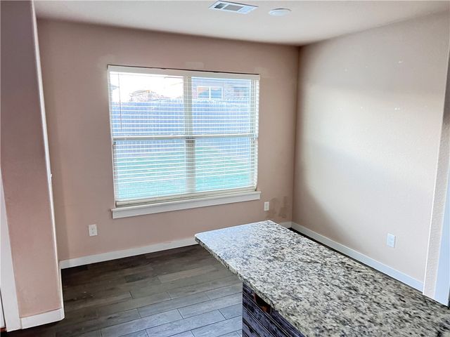 431 Red Robin Street, Centerton, AR 72719