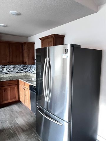 431 Red Robin Street, Centerton, AR 72719