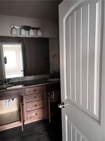 431 Red Robin Street, Centerton, AR 72719