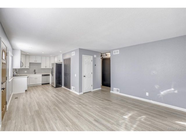 3354 S Flower St 52, Lakewood, CO 80227