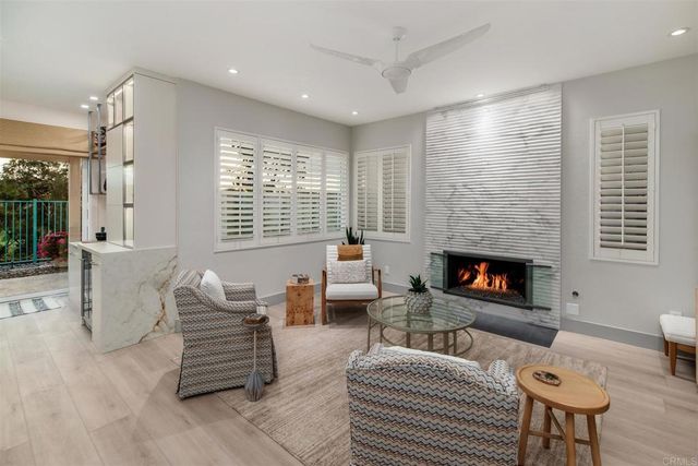 2955 Avendia Valera, Carlsbad, CA 92009