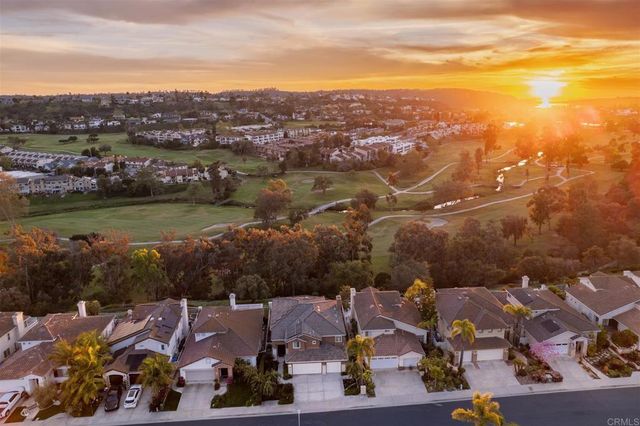 2955 Avendia Valera, Carlsbad, CA 92009