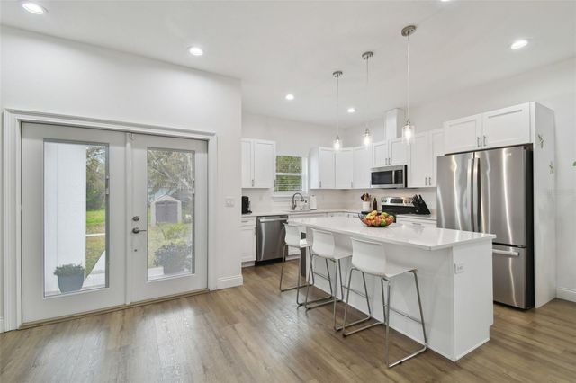 524 S GROSSE AVENUE, Tarpon Springs, FL 34689