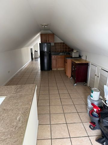4612 S Spaulding Avenue 3, Chicago, IL 60632