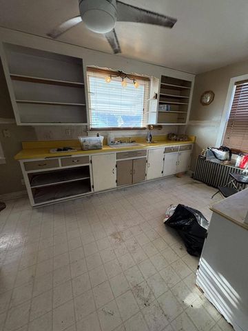 3543 S 17th STREET, Milwaukee, WI 53221