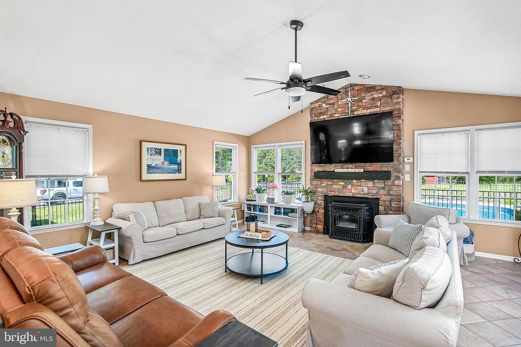 Image 4 of property listing at 29264 DOGWOOD VIEW RD, Cordova, MD 21625