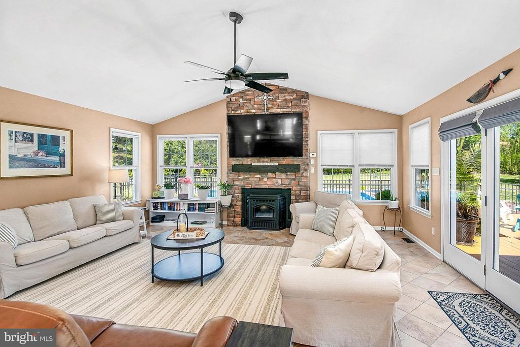 Image 5 of property listing at 29264 DOGWOOD VIEW RD, Cordova, MD 21625