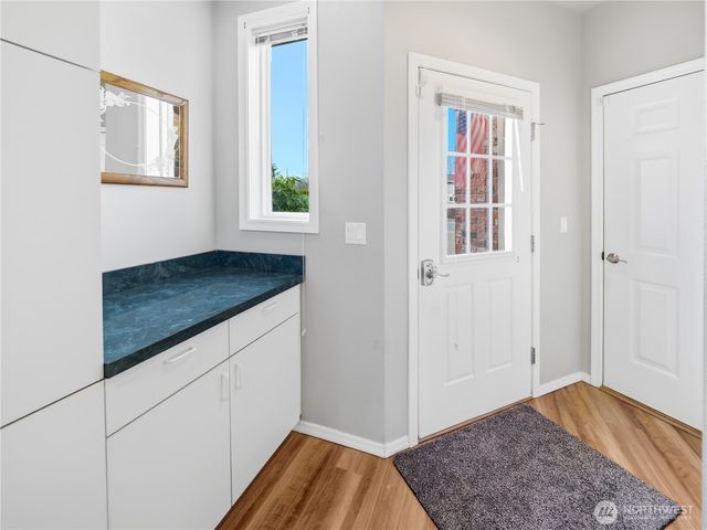 454 Mountain Circle, Buckley, WA 98321