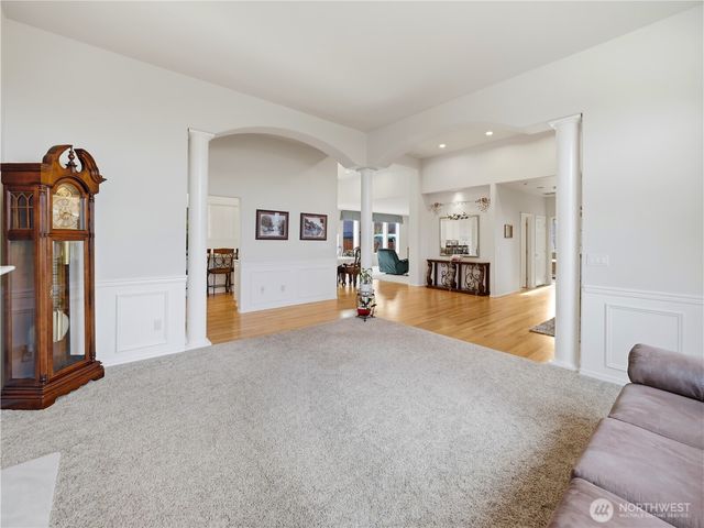 454 Mountain Circle, Buckley, WA 98321