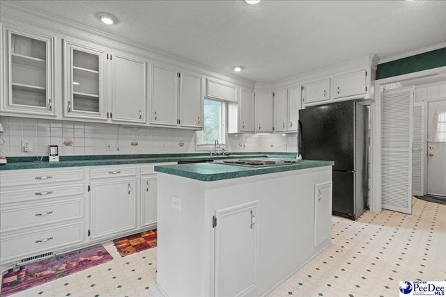 1174 Berkeley Avenue, Florence, SC 29505