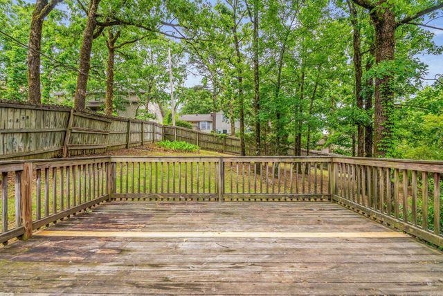 9 Flourite Court, Little Rock, AR 72212