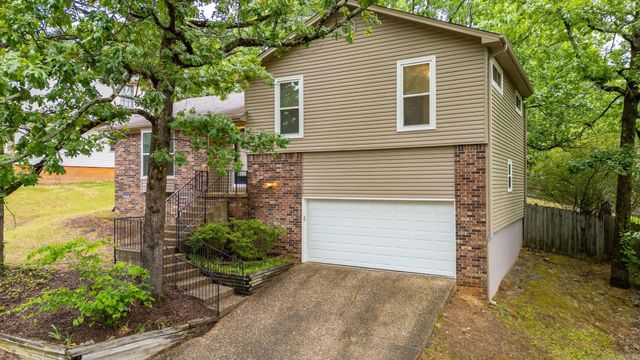 9 Flourite Court, Little Rock, AR 72212