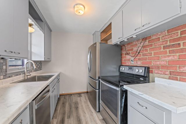 7332 Pleasant Avenue S, Richfield, MN 55423