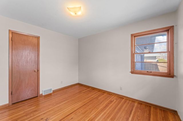 7332 Pleasant Avenue S, Richfield, MN 55423