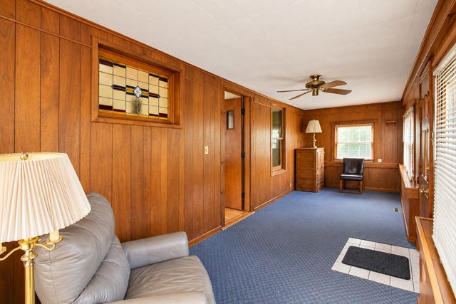 1423 N Raynor Avenue, Joliet, IL 60435