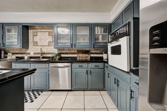2119 NW 117th Street, Oklahoma City, OK 73120