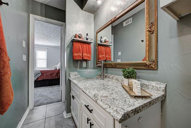 2119 NW 117th Street, Oklahoma City, OK 73120