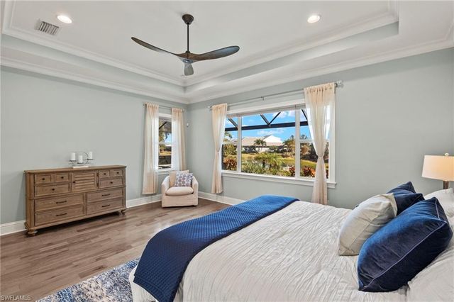 6420 Pembroke WAY, Naples, FL 34113