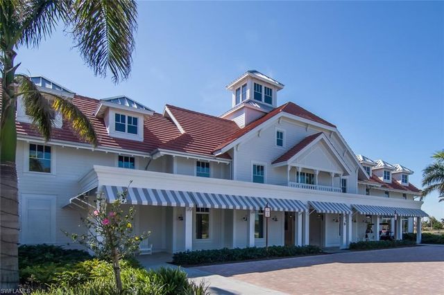 6420 Pembroke WAY, Naples, FL 34113