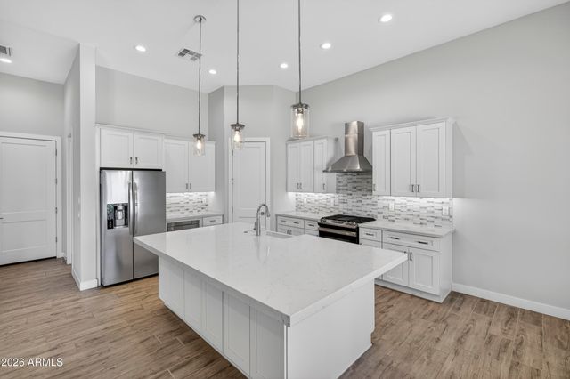 2120 W TANYA Trail, Phoenix, AZ 85086