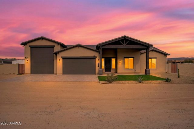 2120 W TANYA Trail, Phoenix, AZ 85086