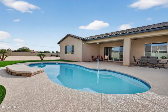 2120 W TANYA Trail, Phoenix, AZ 85086