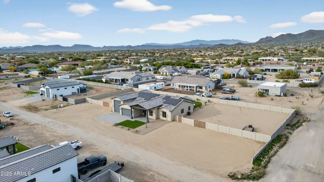 2120 W TANYA Trail, Phoenix, AZ 85086