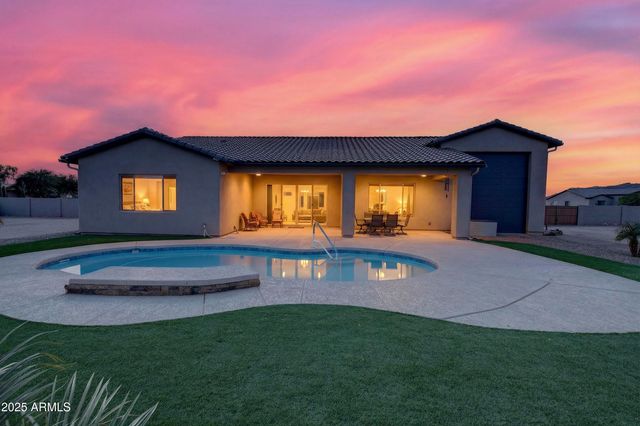 2120 W TANYA Trail, Phoenix, AZ 85086
