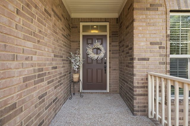 618 Stonebridge Ln, Mount Juliet, TN 37122