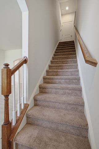618 Stonebridge Ln, Mount Juliet, TN 37122