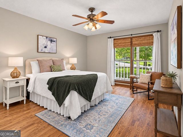 1052 Evelyn Lane, Lilburn, GA 30047