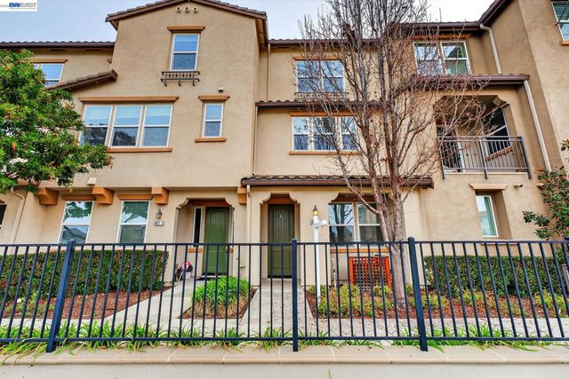 1320 Windswept Cmn 6, Livermore, CA 94550