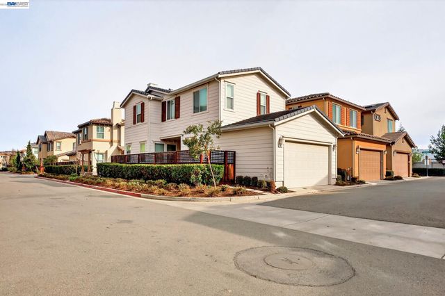 1320 Windswept Cmn 6, Livermore, CA 94550