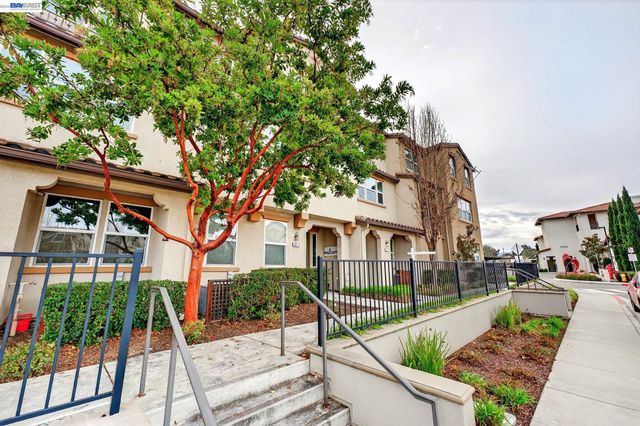 1320 Windswept Cmn 6, Livermore, CA 94550