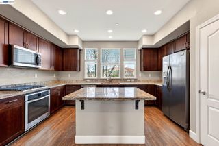 1320 Windswept Cmn 6, Livermore, CA 94550