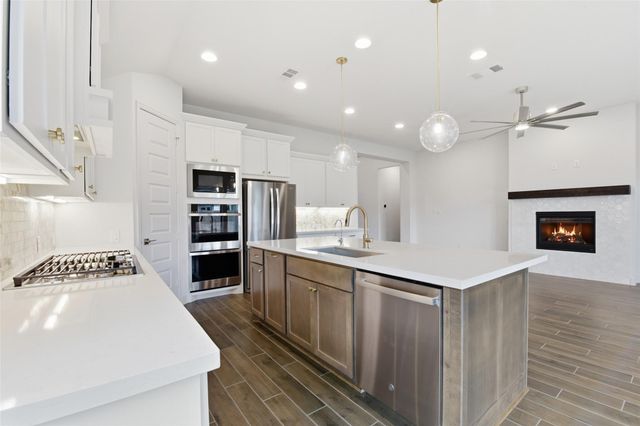 15647 Turtlehead Trail, Conroe, TX 77302