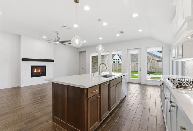 15647 Turtlehead Trail, Conroe, TX 77302