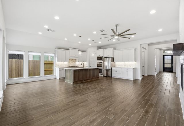 15647 Turtlehead Trail, Conroe, TX 77302