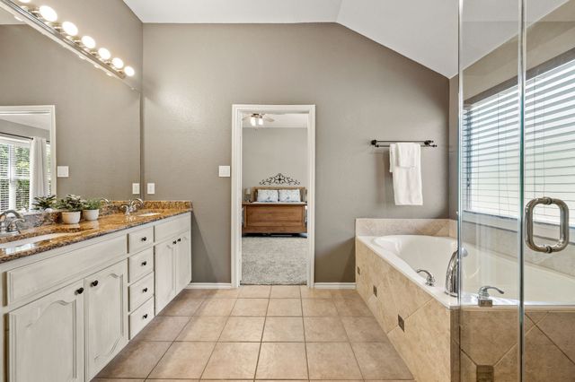 4156 Petersburg Drive, Fort Worth, TX 76244