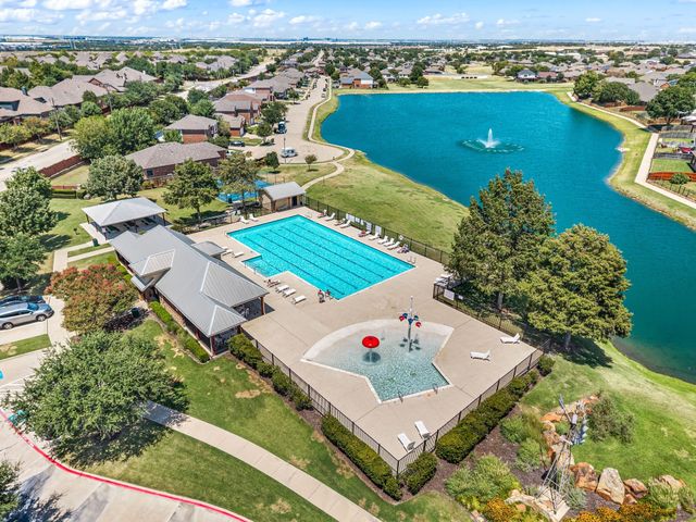 4156 Petersburg Drive, Fort Worth, TX 76244