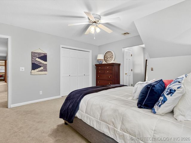 1616 Cherokee Hills Drive, Bartlesville, OK 74006