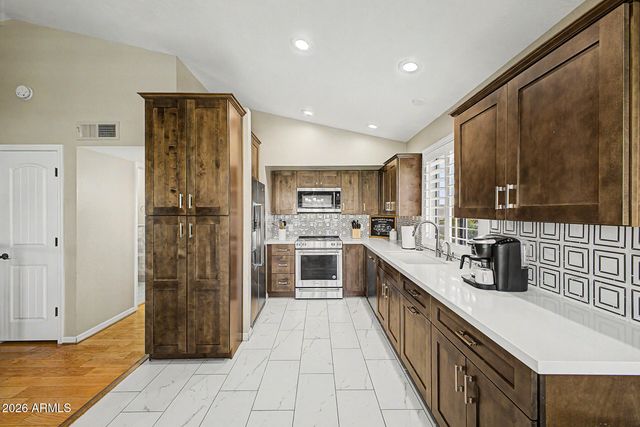 1409 N 62ND Place, Mesa, AZ 85205