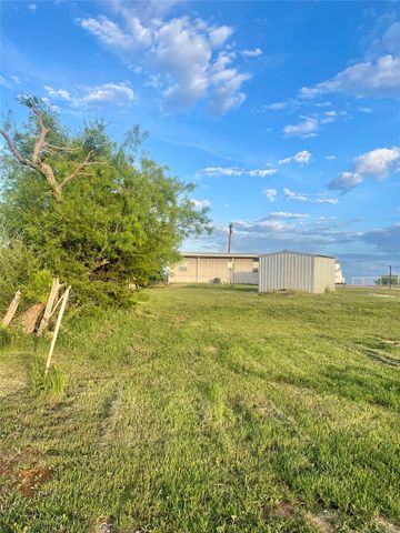 17849 N State Highway 16, Possum Kingdom Lake, TX 76449