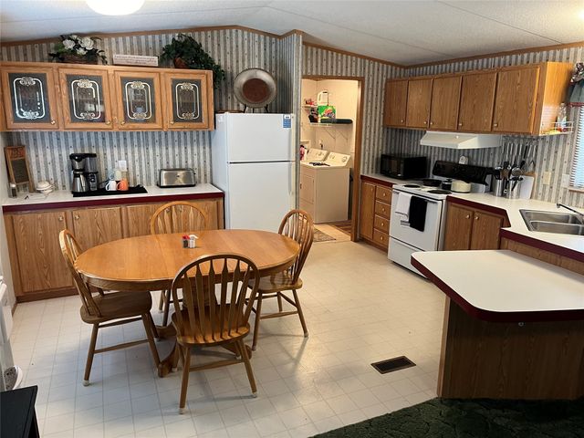17849 N State Highway 16, Possum Kingdom Lake, TX 76449