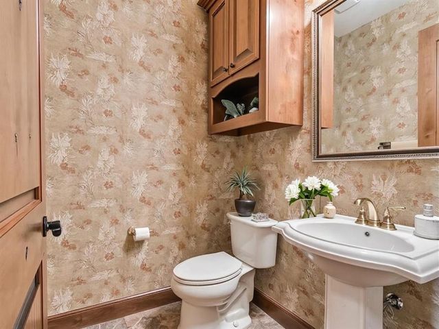 16772 Little Leaf Lane, Edmond, OK 73012