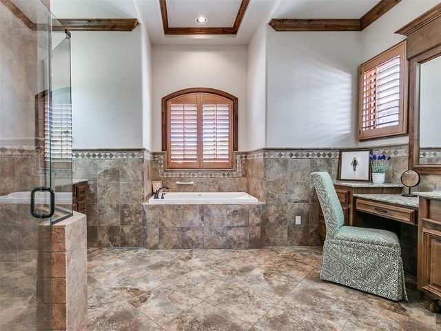 16772 Little Leaf Lane, Edmond, OK 73012